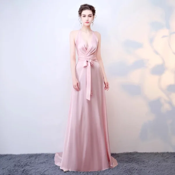 Sexy Rosa Rückenfreies Abendkleider 2018 A Linie Schleife Neckholder Ärmellos Sweep / Pinsel Zug Festliche Kleider