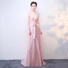 Sexy Blushing Pink Backless Evening Dresses  2018 A-Line / Princess Bow Halter Sleeveless Sweep Train Formal Dresses
