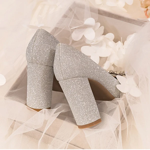 Charmant Scintillantes Argenté Chaussure De Mariée 2020 Glitter Faux Diamant Paillettes 9 cm Talons Épais À Bout Pointu Escarpins