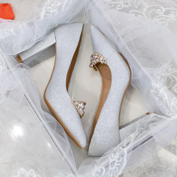 Charming Fashion Gold Rhinestone Wedding Shoes 2020 Sequins 9 cm Thick Heels Pointed Toe Wedding Pumps