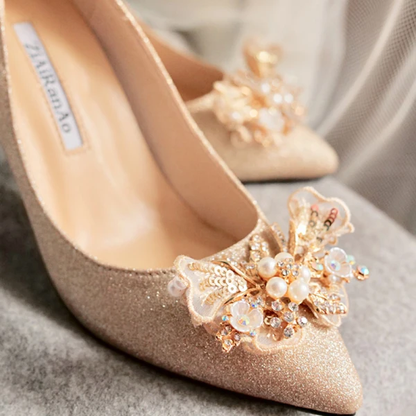 Glitter Charmant Goud Bruidsschoenen 2020 Leer Glans Pailletten Parel Rhinestone 6 cm Naaldhakken / Stiletto Spitse Neus Huwelijk Pumps