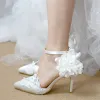 Chic Ivoire Satin En Dentelle Chaussure De Mariée 2020 Bride Cheville Fleur Perle 8 cm Talons Aiguilles À Bout Pointu Mariage Talons
