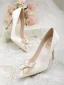 Élégant Ivoire Perle Fleur Chaussure De Mariée 2020 Satin 10 cm Talons Aiguilles À Bout Pointu Mariage Escarpins