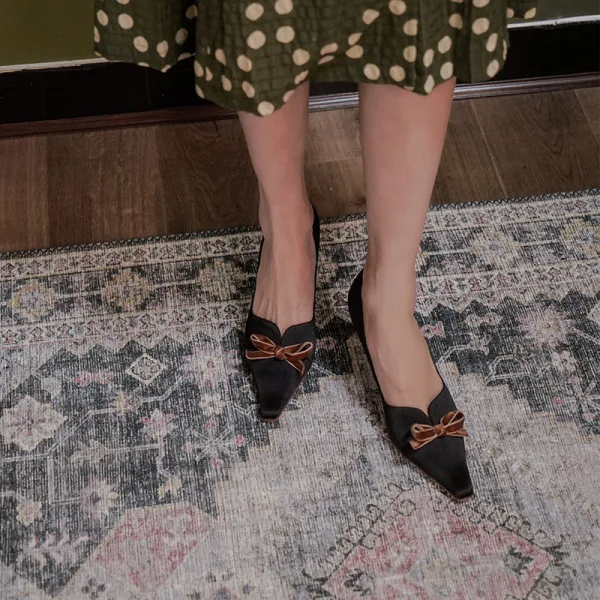 Vintage / Retro Black Prom Suede Pumps 2021 Bow Leather 7 cm Stiletto Heels Pointed Toe Pumps