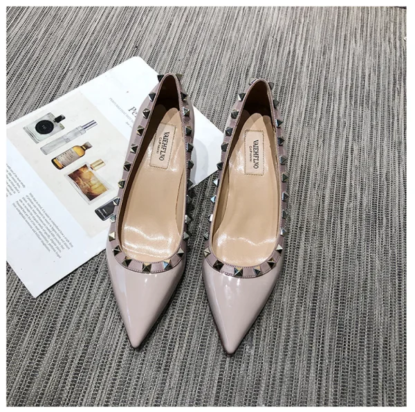 Charming Black Evening Party Rivet Pumps 2021 Leather Patent Leather 6 cm Stiletto Heels Pointed Toe High Heels