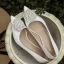 Elegant White Pearl Wedding Shoes 2021 7 cm Stiletto Heels Pointed Toe Wedding Pumps High Heels
