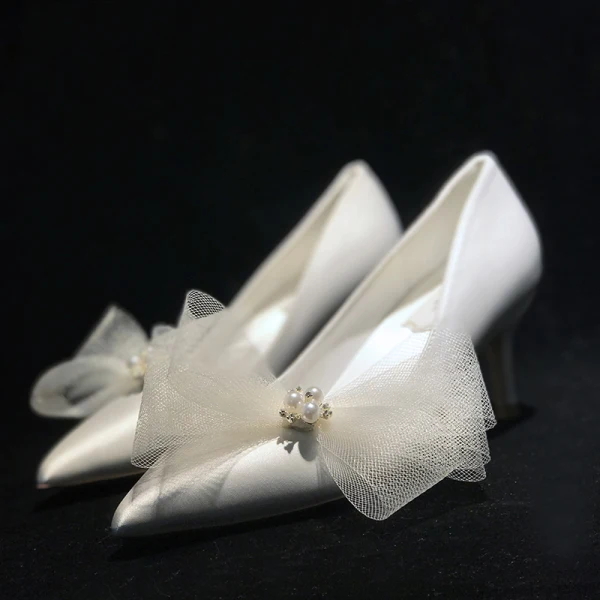 Classic Ivory Tulle Bow Pearl Wedding Shoes 2021 Leather 8 cm Stiletto Heels Pointed Toe Wedding Pumps High Heels