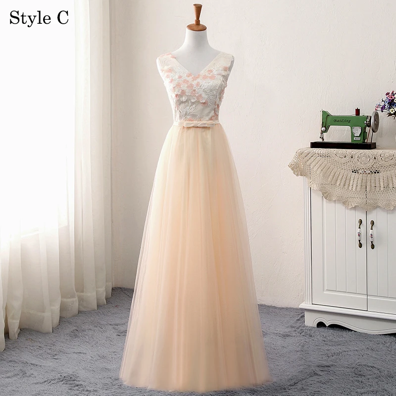 Chic Beautiful Champagne Bridesmaid Dresses 2018 A-Line Princess Appliques Bow Lace Long