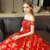 Luxe Rouge Robe De Mariée Princesse 2018 En Dentelle Paillettes De l'épaule Sans Manches Dos Nu Royal Train Mariage