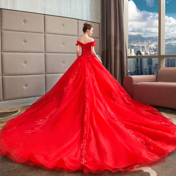 Modern / Fashion Red Wedding Dresses 2018 Ball Gown Beading Lace Sequins Off-The-Shoulder Backless Short Sleeve Royal Train Wedding