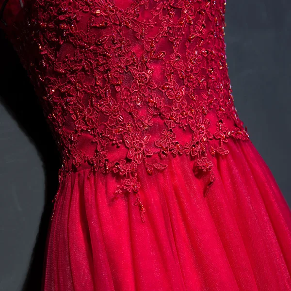 Chic / Belle Rouge Robe De Ceremonie 2017 En Dentelle Fleur Paillettes Col Haut Manches Courtes Longue Empire Robe De Soirée