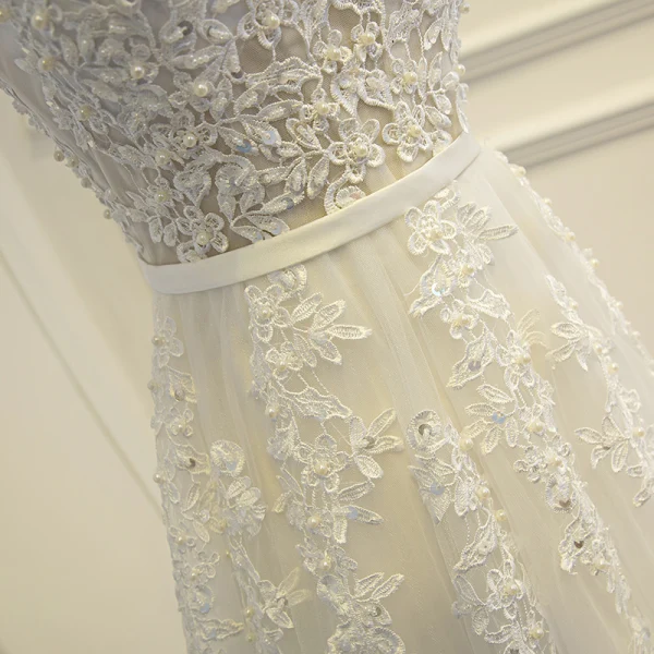 Elegant White Formal Dresses 2017 A-Line / Princess Lace Flower Pearl Strappy Sequins Short Sleeve Floor-Length / Long Prom Dresses