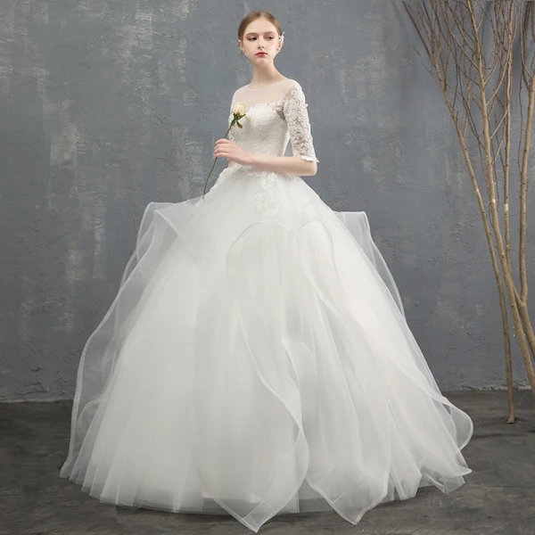 Elegant Ivory Wedding Dresses 2018 Ball Gown Cascading Ruffles Lace Flower Scoop Neck 1/2 Sleeves Floor-Length / Long Wedding