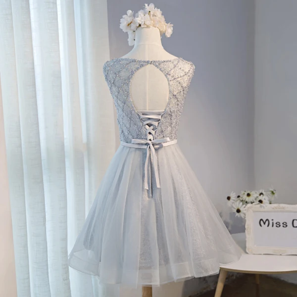 Chic / Beautiful Grey Summer Homecoming Graduation Dresses 2018 A-Line / Princess Beading Pearl Sash Scoop Neck Backless Sleeveless Short Formal Dresses