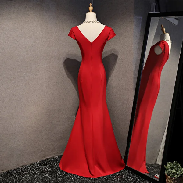 Chic / Beautiful Evening Dresses 2017 Trumpet / Mermaid Crystal V-Neck Backless Zipper Up Short Sleeve Floor-Length / Long Evening Party