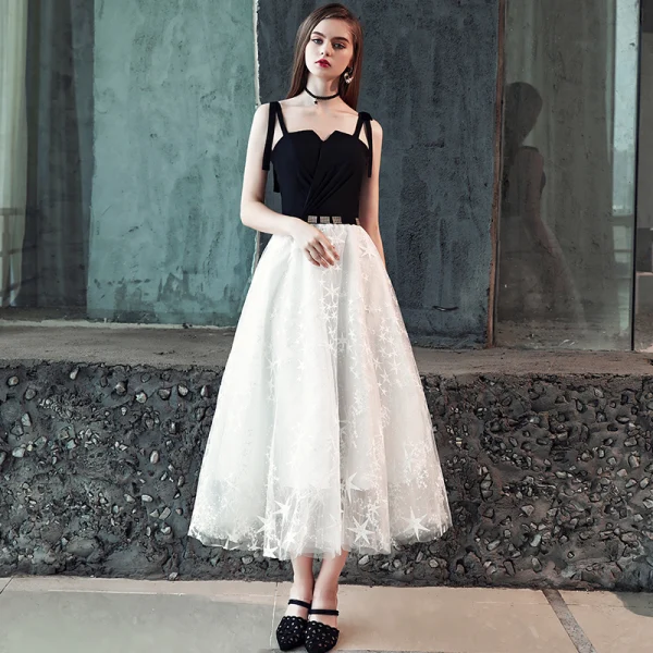 Elegant Black Prom Dresses 2018 A-Line / Princess Rhinestone Star Spaghetti Straps Sleeveless Backless Tea-length Formal Dresses