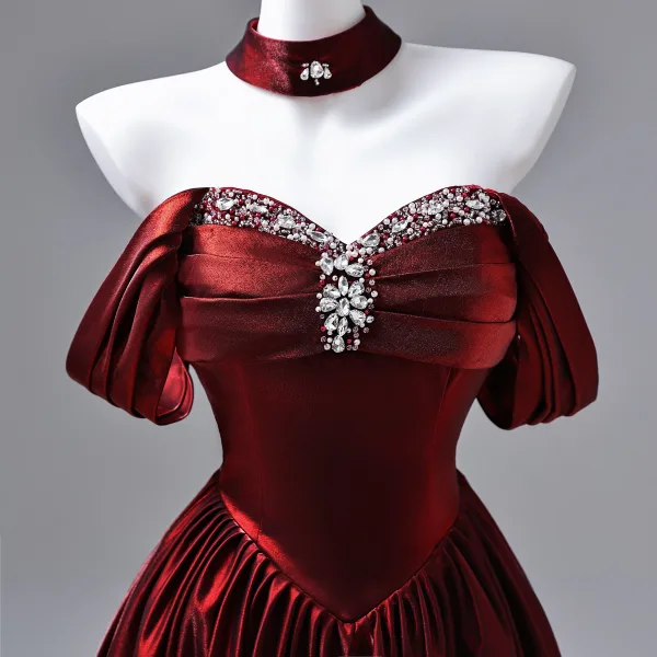 Elegant Burgundy Beading Rhinestone Satin Prom Dresses 2026 Ball Gown Off-The-Shoulder Short Sleeve Backless Floor-Length / Long Formal Dresses