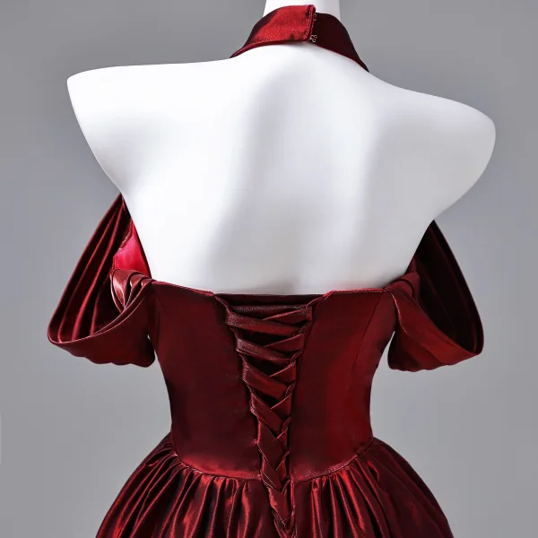 Elegant Burgundy Beading Rhinestone Satin Prom Dresses 2026 Ball Gown Off-The-Shoulder Short Sleeve Backless Floor-Length / Long Formal Dresses