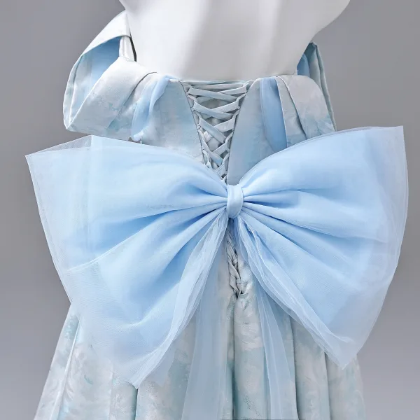 Elegant Sky Blue Prom Dresses 2026 Ball Gown Strapless Sleeveless Backless Bow Floor-Length / Long Formal Dresses