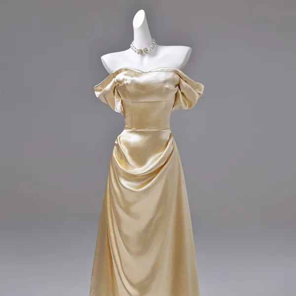 Sexy Gold Evening Dresses 2026 A-Line / Princess Off-The-Shoulder Short Sleeve Backless Sweep Train Formal Dresses