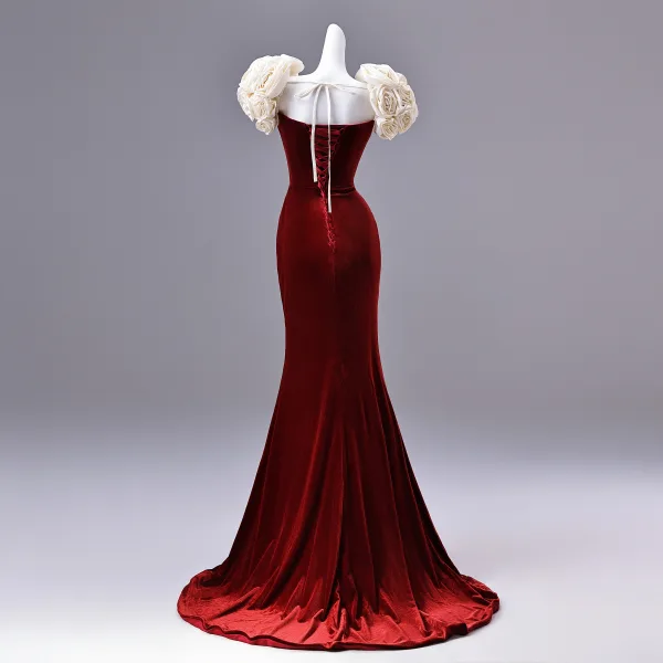 Charming Burgundy Flower Velvet Evening Dresses  2026 Trumpet / Mermaid Strapless Short Sleeve Backless Sweep Train Formal Dresses