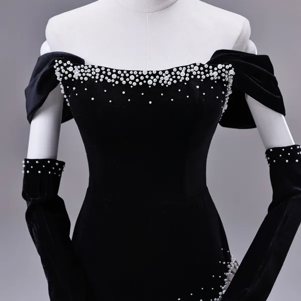 Elegant Black Pearl Prom Dresses 2026 A-Line / Princess Off-The-Shoulder Sleeveless Backless Sweep Train Formal Dresses