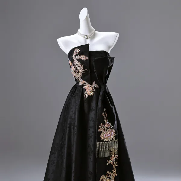 Style Chinois Noire Brodé Perlage Paillettes Robe De Bal 2025 Princesse Bustier Sans Manches Dos Nu Longue Promo Robe De Ceremonie