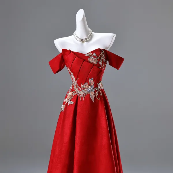Chic / Beautiful Red Beading Sequins Embroidered Prom Dresses 2025 A-Line / Princess Off-The-Shoulder Sleeveless Backless Floor-Length / Long Prom Formal Dresses
