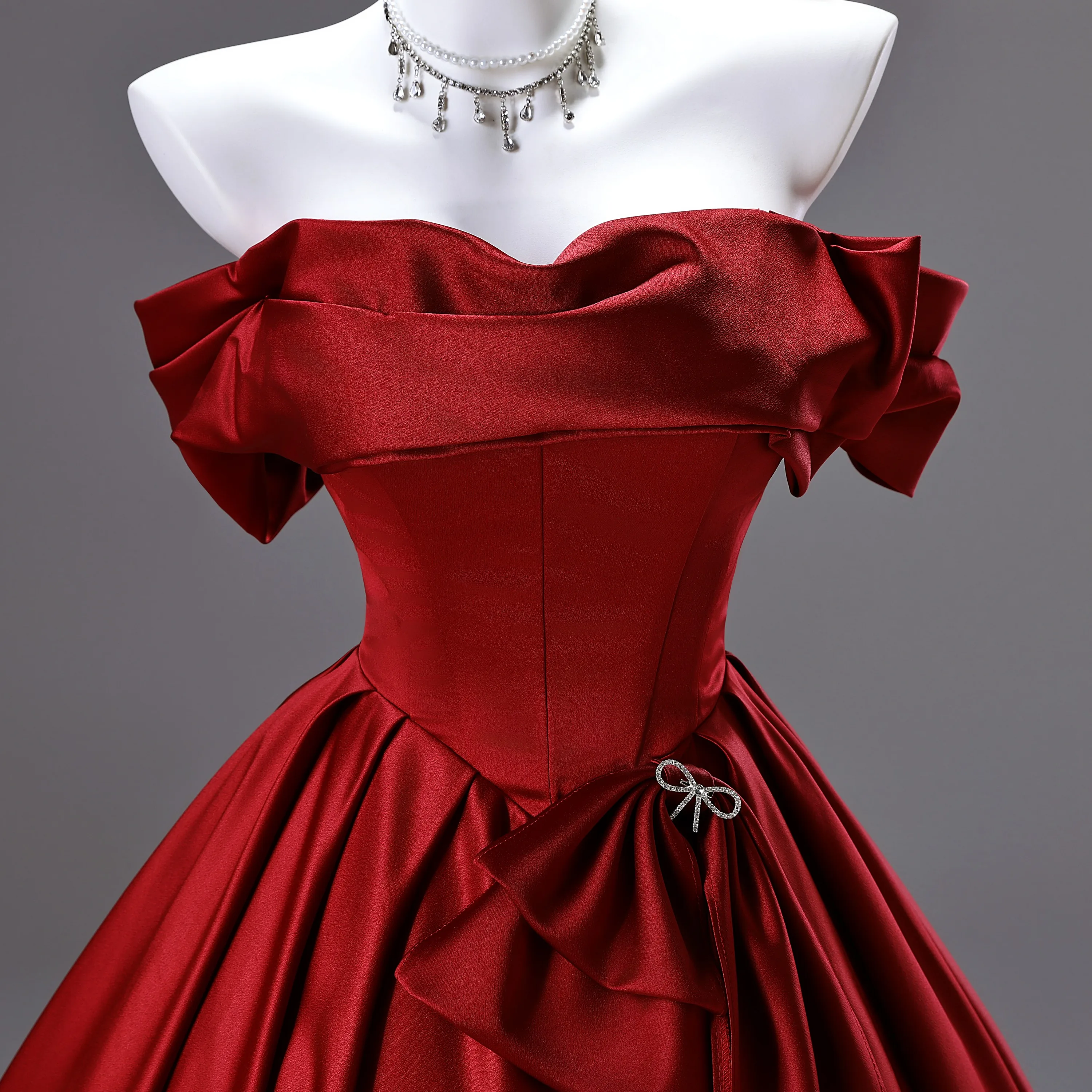Modest Simple Burgundy Short Sleeve Backless Bow Wedding Dresses 2025 Ball Gown Long