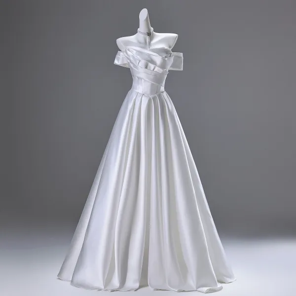 Elegante Weiß Satin Brautkleider / Hochzeitskleider 2025 Ballkleid Off Shoulder Ärmellos Rückenfreies Lange Hochzeit
