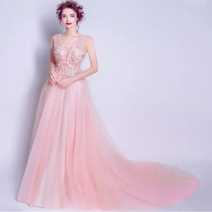 Chic Beautiful Candy Pink Evening Dresses 2017 A Line Princess Lace V Neck Appliques Backless Beading Handmade Evening Party Formal Dresses