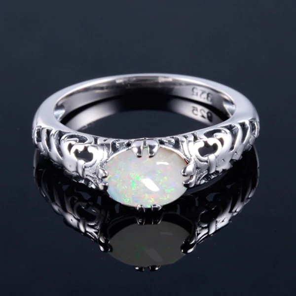 Classique Élégant Argenté Fleur Anneaux 2019 Cristal Lune Plaqué argent Église Accessorize Bague