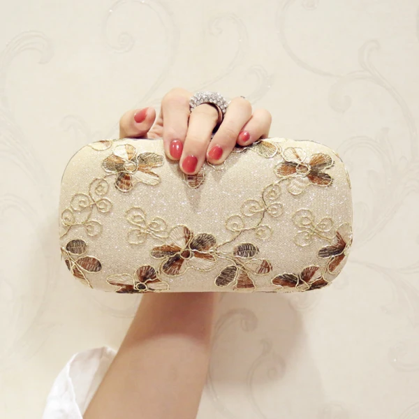 Chic / Beautiful 2017 Rhinestone Gold Silver PU Beach Outdoor / Garden Leaf Embroidered Clutch Bags