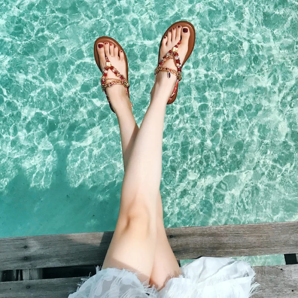 Bohême Luxe Marron Sandales Femme Plage Jardin / Extérieur Peep Toes / Bout Ouvert Été Perlage Cristal Faux Diamant Plate Sandales Chaussures Femmes 2019
