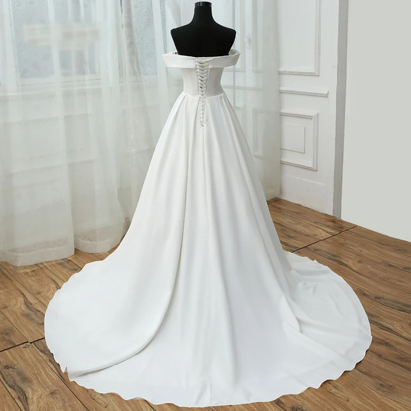 Modest Simple White Wedding 2017 A Line Princess Strapless Crossed Straps  Striped Backless Strappy Court Train Wedding Dresses