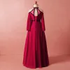 Classic Elegant Red Plus Size 2018 Evening Dresses  A-Line / Princess Lace Satin High Neck Crossed Straps Appliques Backless Summer Long Sleeve Evening Party Formal Dresses