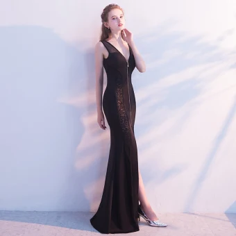 Chic Beautiful Evening Dresses 2017 Black Trumpet Mermaid Zipper Up Appliques Backless Court Train Charmeuse V Neck Casual Church Cocktail Party Outdoor Garden Summer Sleeveless Evening Party