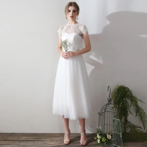 Klassisk Elegant Hvit Te Lengde Selskapskjoler 2018 Prinsesse Tyll Snøre Opp Med Sjal Aften Formelle Kjoler