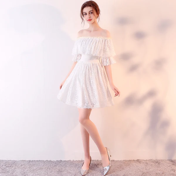 Chic / Beautiful 2017 White Graduation Dresses Strapless Lace Backless Pierced Homecoming Formal Dresses