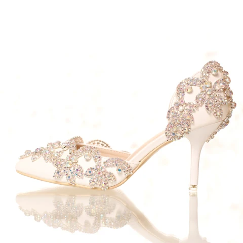 Hermoso Blanco 2018 7 cm High Heels Punta Estrecha Rebordear Crystal Rhinestone Boda Gala Stilettos / Tacones De Aguja Zapatos de novia