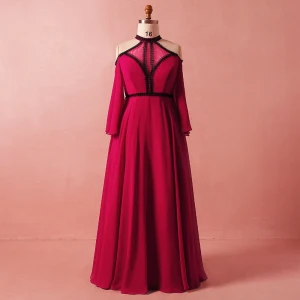 Classique Élégant Rouge Grande Taille 2018 Robe De Soirée Princesse En Dentelle Satin Col Haut Bretelles Croisées Appliques Dos Nu Été Manches Longues Soirée Robe De Ceremonie