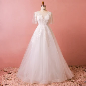 Chic Beautiful White Chapel Train Wedding 2018 A Line Princess U Neck Tulle Rhinestone Appliques Backless Beading Wedding Dresses