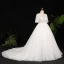 Unique Ivory / Creme Plus Größe Ballkleid Brautkleider / Hochzeitskleider 2021 V-Ausschnitt Gekreuzte Träger Kurze Ärmel Rückenfreies Glanz Pailletten Einfarbig Kapelle-Schleppe Hochzeit