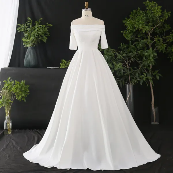 Classic Elegant White Plus Size Wedding Dresses 2020 A-Line / Princess Off-The-Shoulder Crossed Straps Short Sleeve Satin Solid Color Cathedral Train Wedding