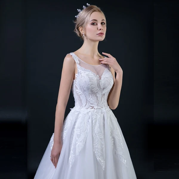 Erschwinglich Ivory / Creme Durchsichtige Brautkleider 2018 A Linie Rundhalsausschnitt Ärmellos Rückenfreies Applikationen Mit Spitze Perlenstickerei Rüschen Lange