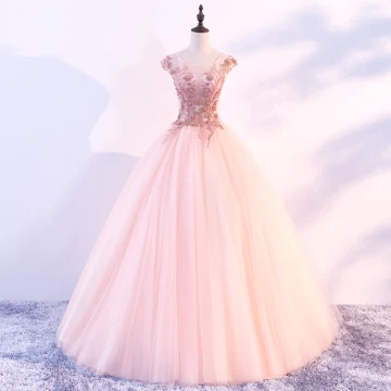 Chic Beautiful Pearl Pink Prom Dresses 2018 Ball Gown Scoop Neck Cap Sleeves Appliques Flower Beading Floor Length Long Ruffle Backless Formal Dresses