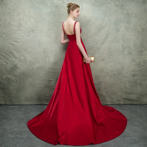 Luxe Bordeaux Transparentes Robe De Soirée 2018 Empire Encolure Carrée Sans Manches Faux Diamant Perle Perlage Tribunal Train Volants Dos Nu Robe De Ceremonie