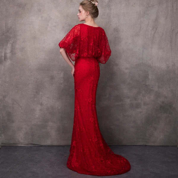 Élégant Bordeaux Robe De Soirée Avec Châle 2018 Trompette / Sirène Encolure Dégagée Perle Perlage Tribunal Train Volants Robe De Ceremonie