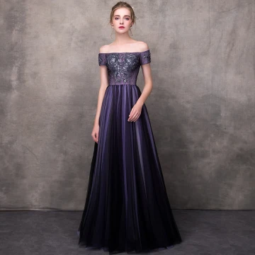 Eleganta Druva Aftonklänningar 2018 Prinsessa Av Axeln Korta Ärm Appliqués Spets Beading Långa Ruffle Halterneck Formella Klänningar