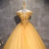 Vintage / Retro Gold Prom Dresses 2018 Ball Gown Off-The-Shoulder Short Sleeve Beading Crystal Rhinestone Floor-Length / Long Ruffle Backless Formal Dresses